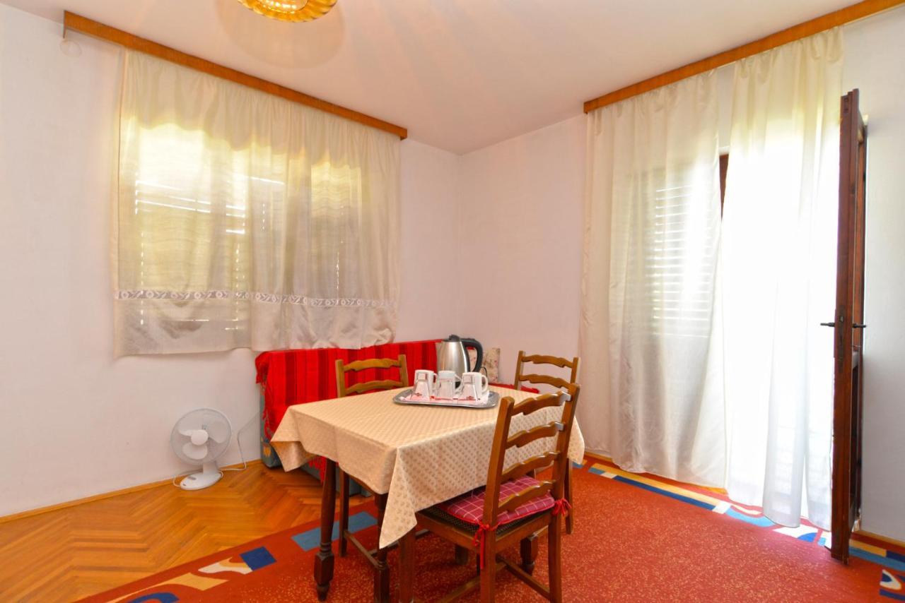 Hiša za goste App & 1068 Rovinj
